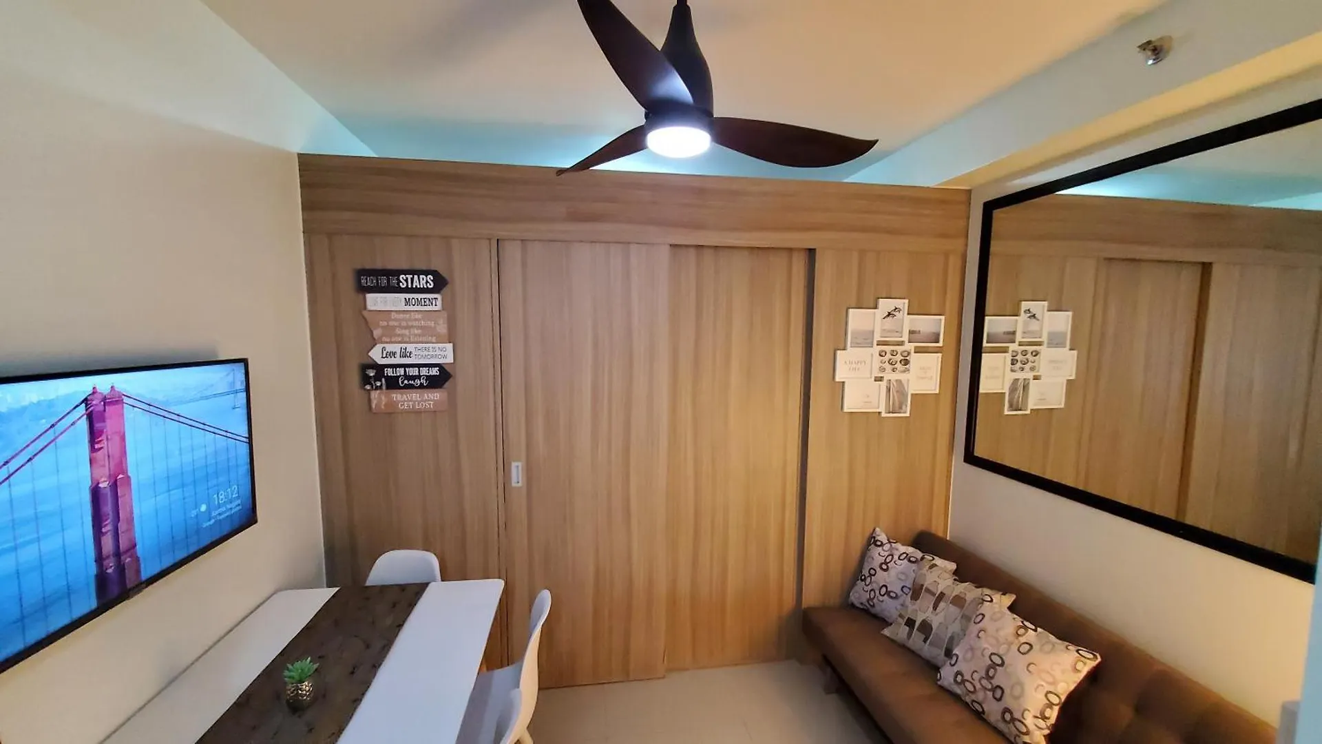 Aparthotel Shore 2 1Br Suite With Balcony Within Mall Of Asia Complex Pasay Philippines